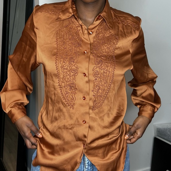 Brown silk top - Picture 3 of 4